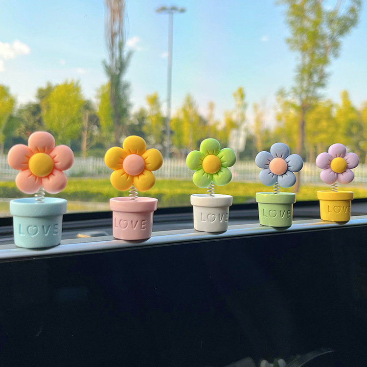 Nuevos adornos de coche, macetas pequeñas frescas, plantas en macetas, lindas cabezas, decoraciones de la consola central del coche