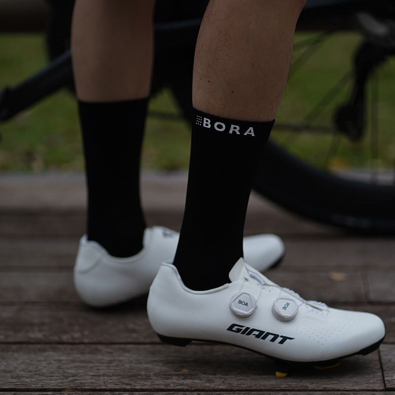 Cycling Socks Breathable Moisture Wicking Compression Sports Gear_voghion.com