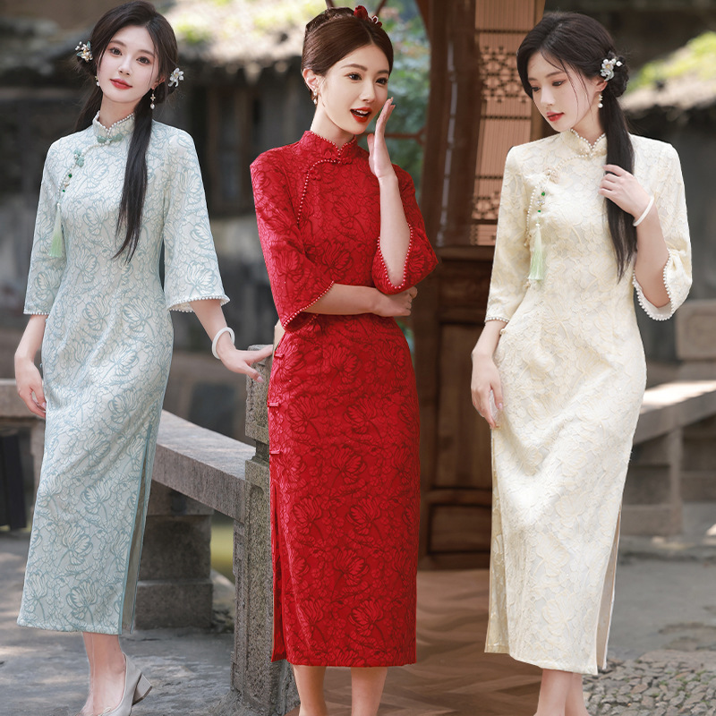 Chenille inverted big sleeve New Pearl cheongsam red bridal toast dress young Daily party banquet cheongsam Chenille inverted big sleeve New Pearl cheongsam red bridal toast dress young Daily party banquet cheongsam