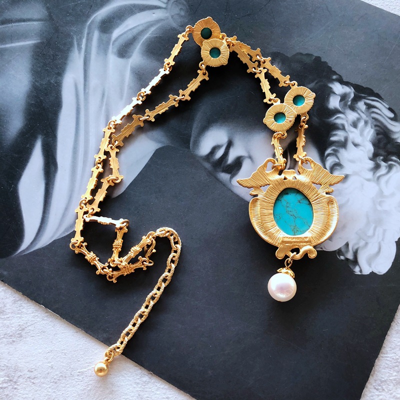 20g Weight Pendant Necklace Classification Wedding, Travel Occasion Alloy Material Flower Pattern Women'S Gender Plating Design Fashion Style Silver Color Fashion Geometric Turquoise Alloy Necklace Wholesale 10