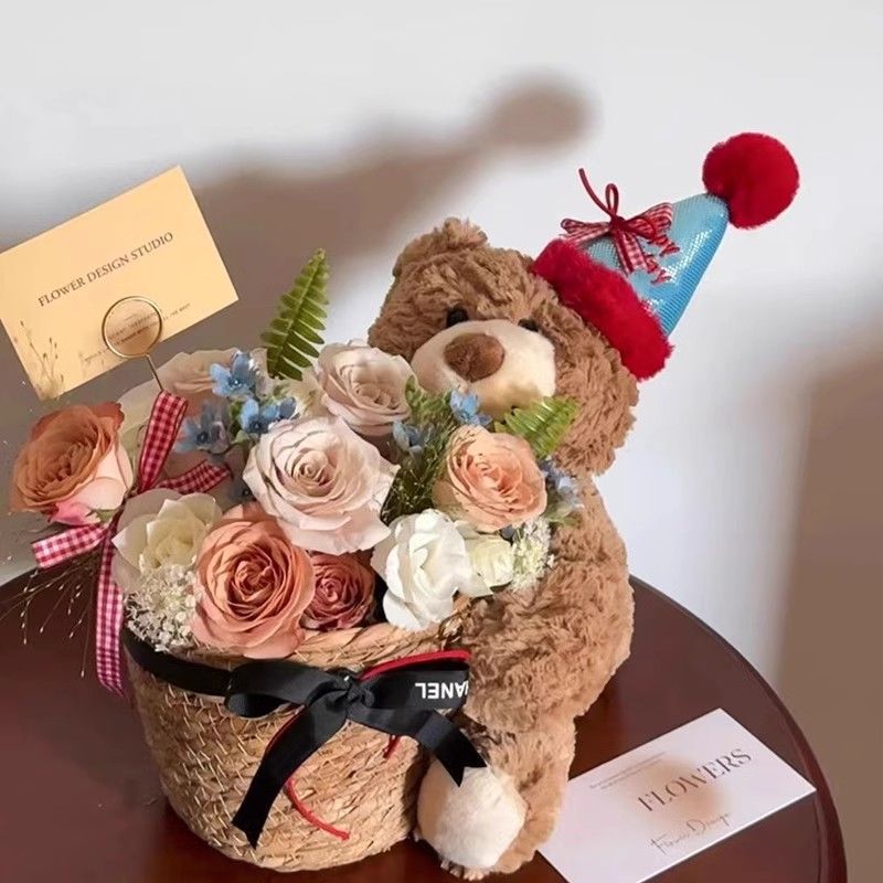 Regalos de cumpleaños flores jabón muñecas osos pequeños ramos de flores Teddy oso abrazar barril flores simuladas para regalos de novia
