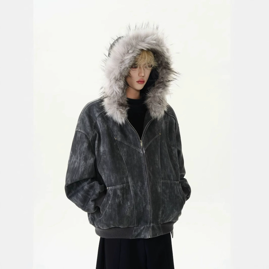 Новогодние взрывные горные резные фигурки с капюшоном