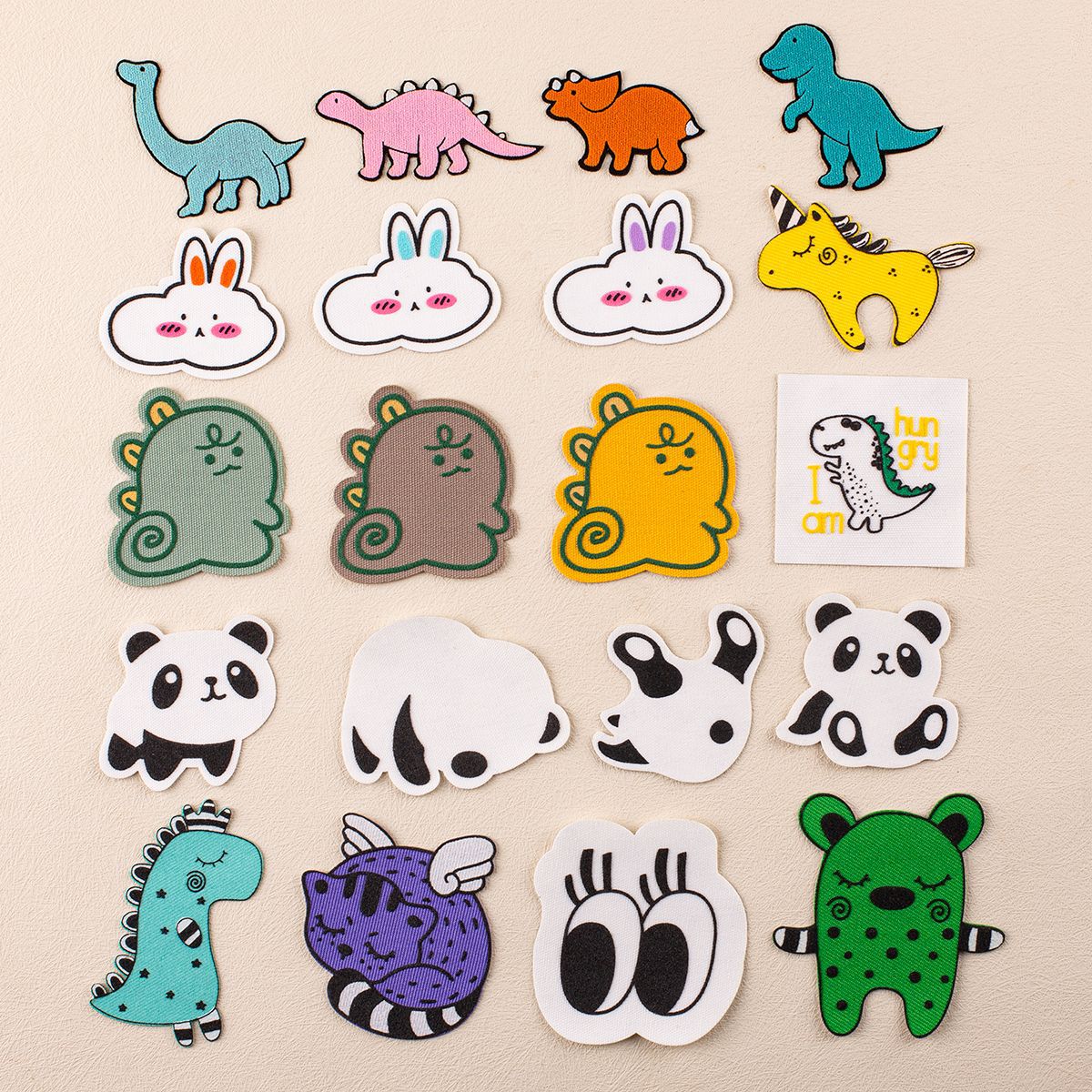 新款卡通图案立体印刷自粘胶款儿童服装装饰帽子袜子鞋子搭配布贴