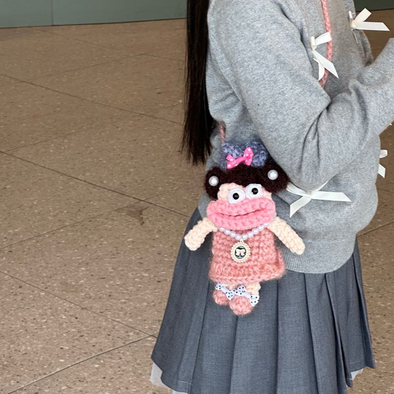 Nuevo popular salchicha boca muñeca ganchillo mochila caricatura lindos niños mochila accesorios móviles bolsas de lana