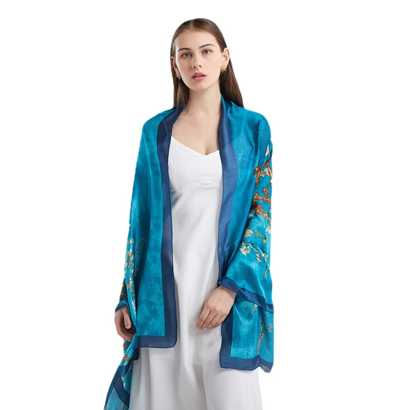 Fabricante bufandas de seda personalizadas regalos toallas largas flotantes pequeñas toallas cuadradas profesionales impresión LOGO