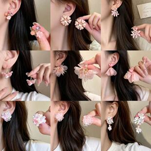 �����¿������С���OӋ���h�r�аٴ���p�ݸ߼��К��|���Ů