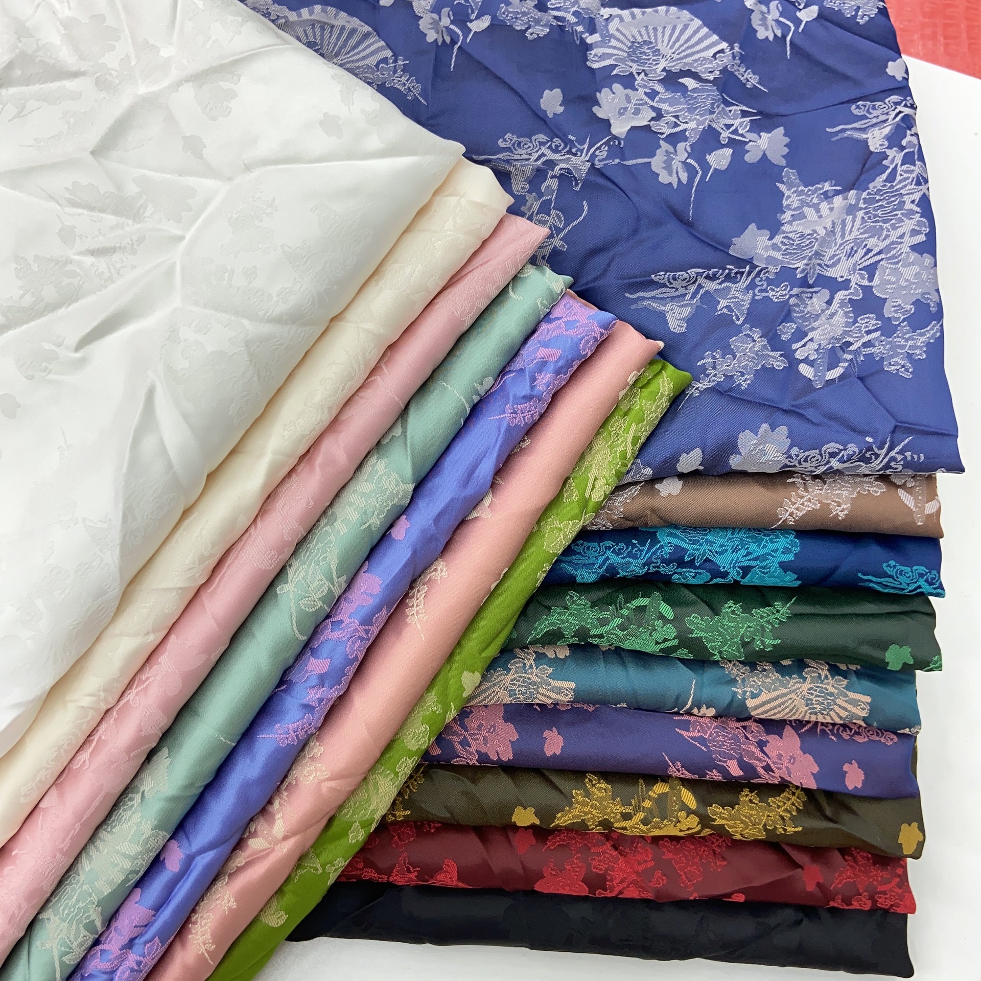 梭织缎面扇子提花布男女装衬衫西装旗袍连衣裙汉服影视装面料现货