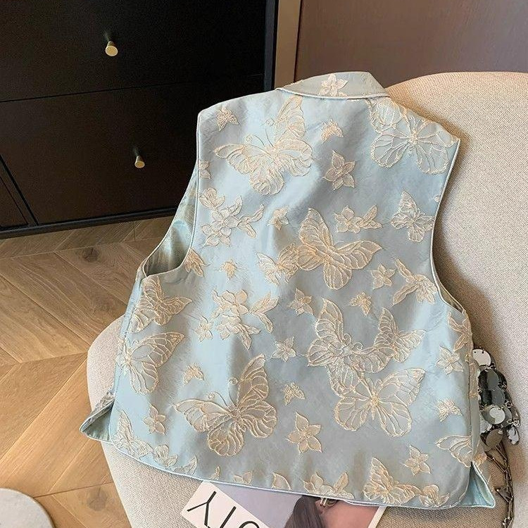 Chinese-style butterfly embroidery new Chinese style vest for women, early autumn 2025 new style, textured and elegant sleeveless vest.
