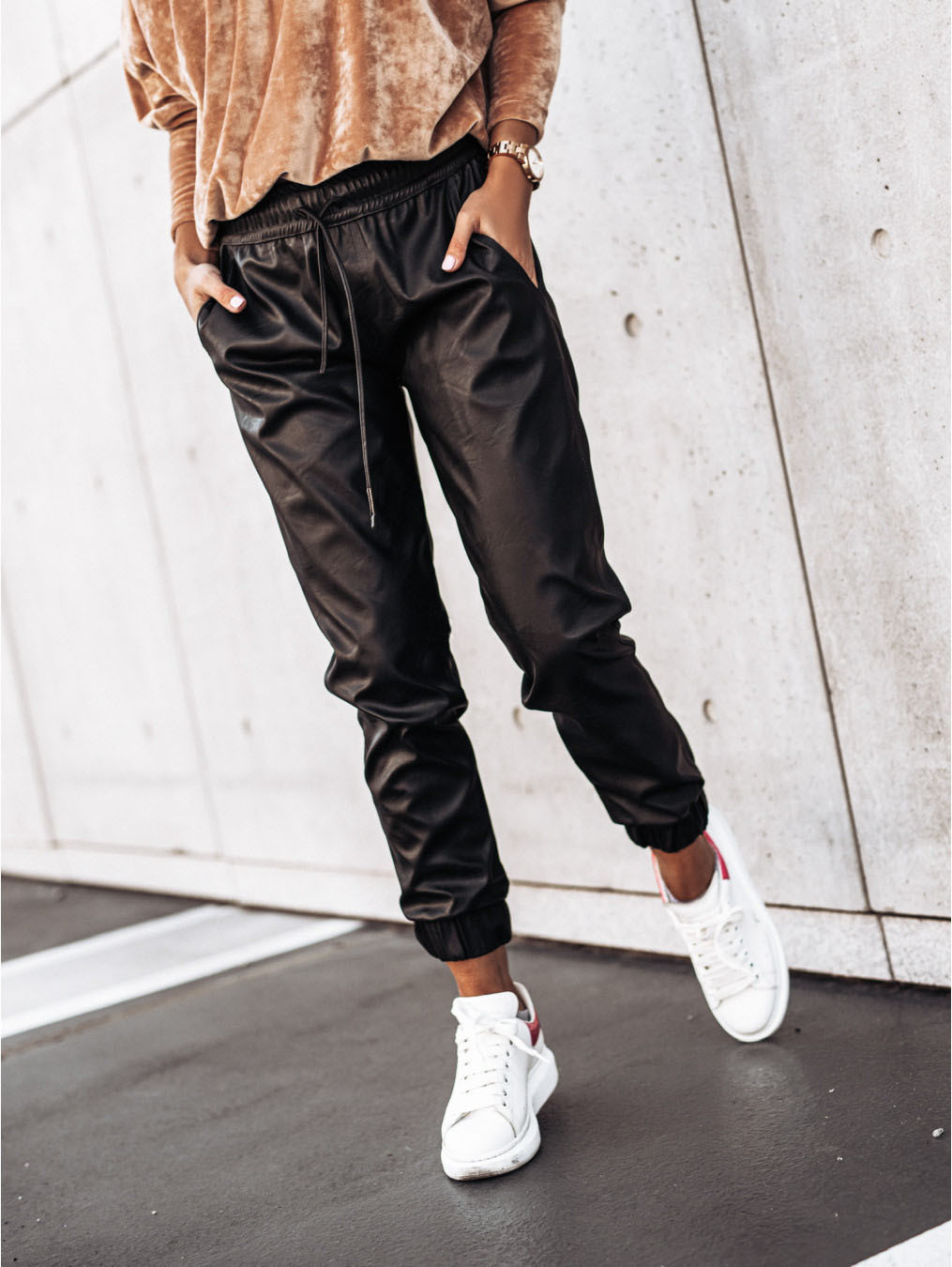 Solid Color Tether Slim Leather Pants NSHM105193