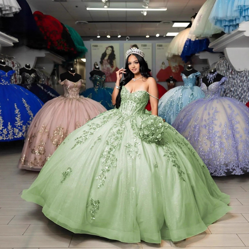 European and American Aliexpress 2026 New Prom Evening Dress Strapless Bustier Adult Dress Puffy Tulle Princess Dress