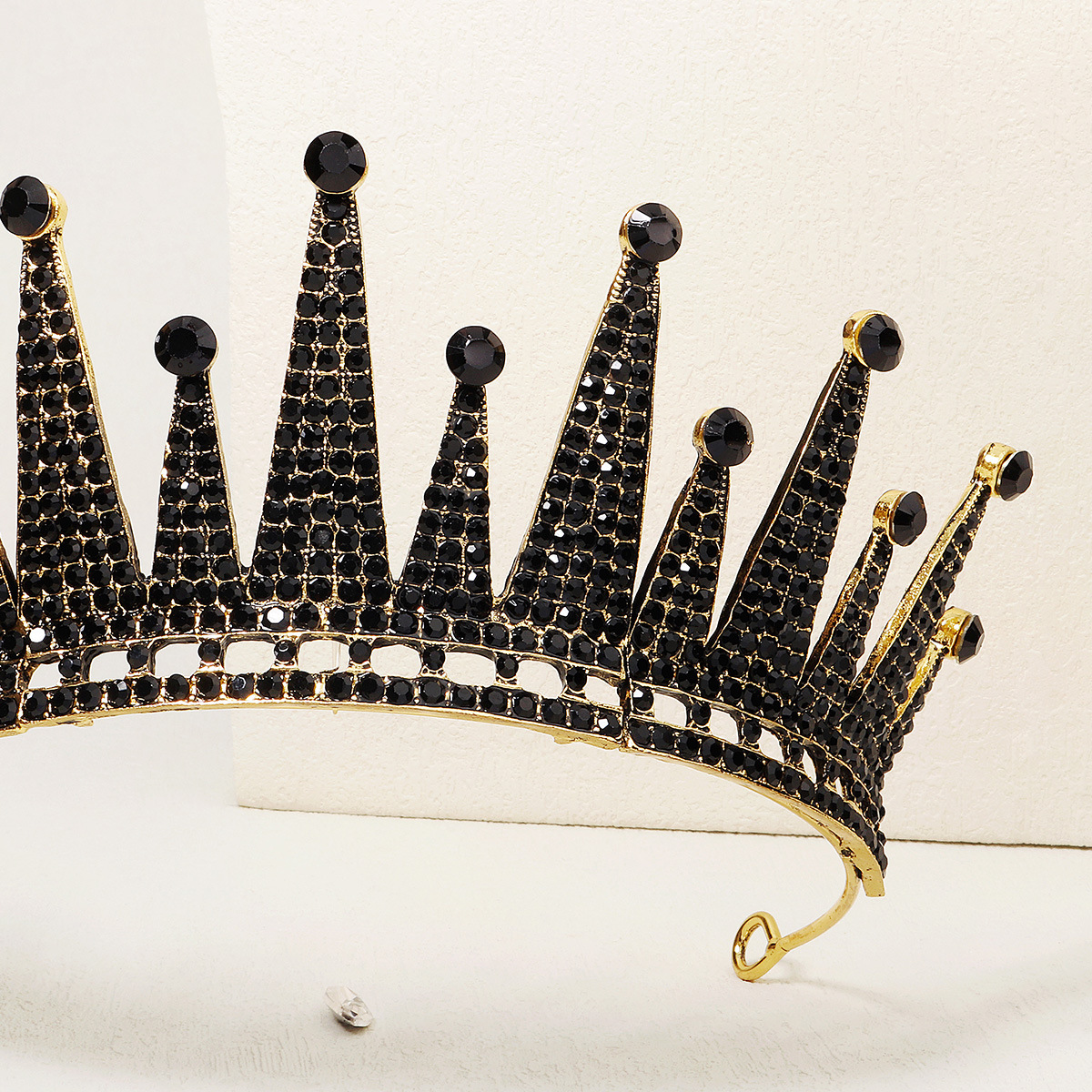 230g Weight Crown Hair Accessories Type 1 Piece Quantity Wedding Occasion Retro Crown Alloy Rhinestone Crown 1 Piece