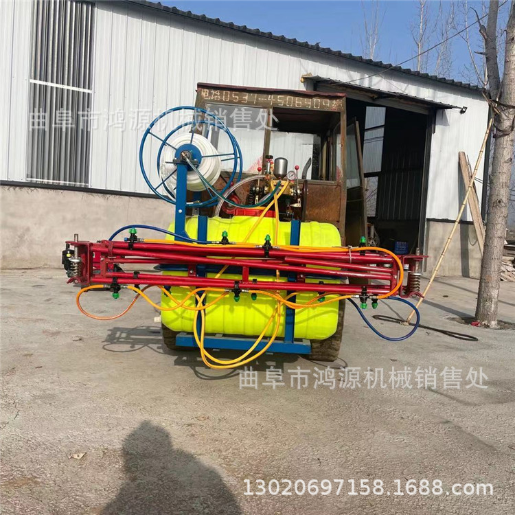 农用小型喷雾机 折叠喷杆打药机 农用四轮拖拉机后悬挂打药机