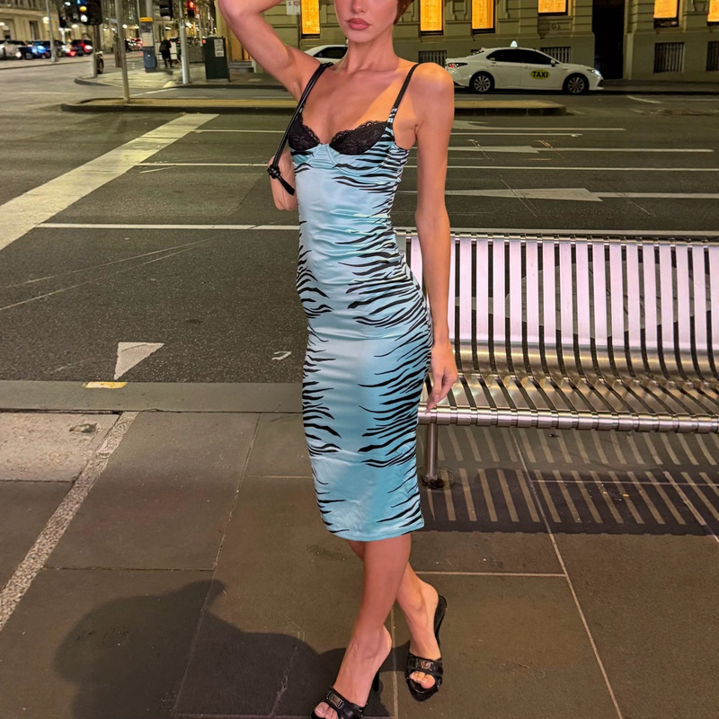 2026 New Amazon Summer Slim-Fit Sexy Green Zebra Print Lace Camisole Dress 2026 New Amazon Summer Slim-Fit Sexy Green Zebra Print Lace Camisole Dress