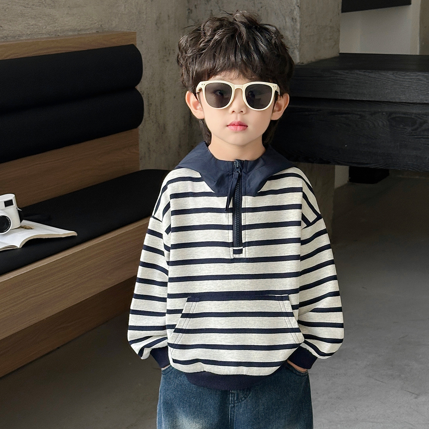 Boys' Spring Sweatshirt: Soft, Comfortable, Breathable, Anti-pilling, Skin-friendly Cotton Hooded Sweatshirt - New Spring Style for Children