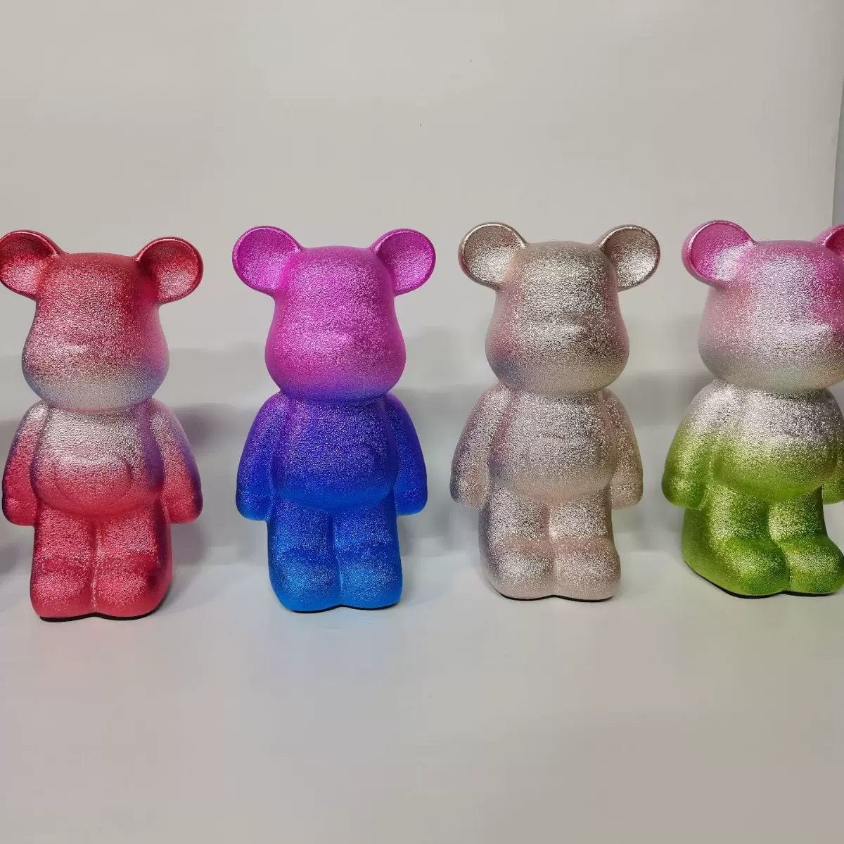 套圈专用摆件陶瓷手办客厅电视柜暴力装饰品磨砂甜心熊存钱罐家居