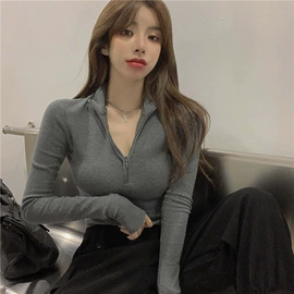 休闲裤;女式T恤;连衣裙