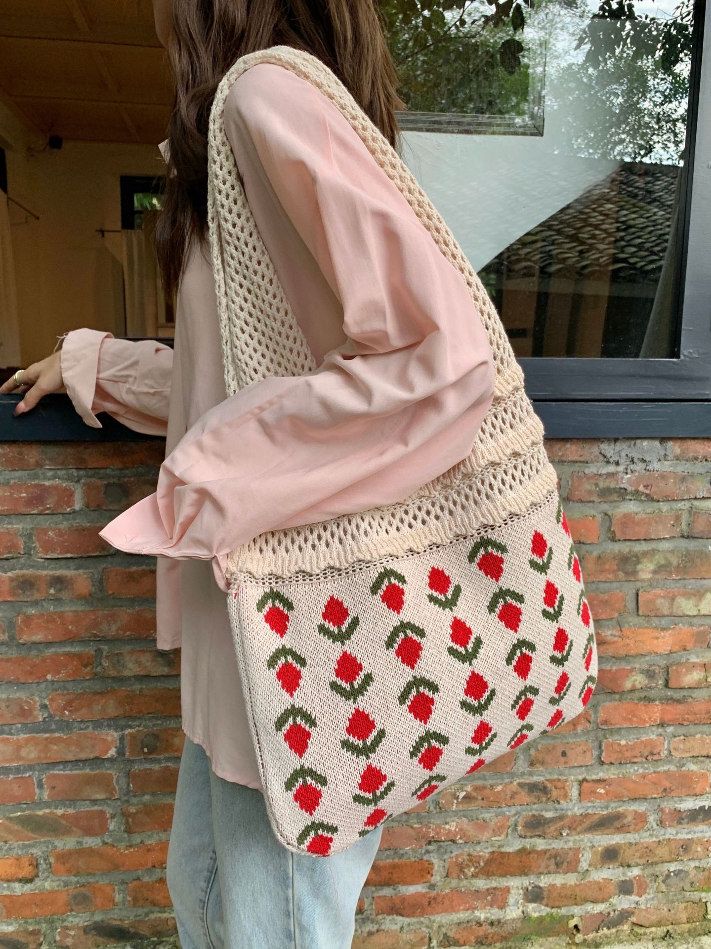 Frau Mittel Stricken Blume Vintage-Stil Weben Offen Schultertasche display picture 3