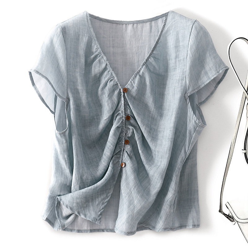 Real Shot of the 2026 Summer New Style Loose, Lightweight, Breathable Blouse, Age-Reducing Simple Shirt Top for Women