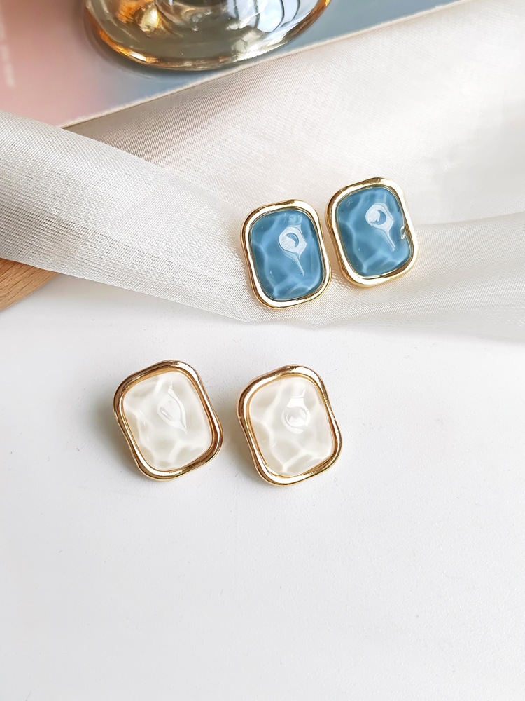 Fashion Geometric Alloy Plating Resin Ear Studs display picture 7