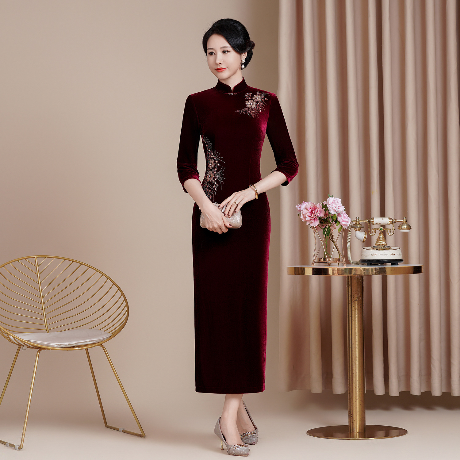 New Improved Velvet Cheongsam Dress for Mother-In-Law, Winter Wedding Dress, Mother's Toast Dress, Slim-Fit Dress, Cheongsam Skirt