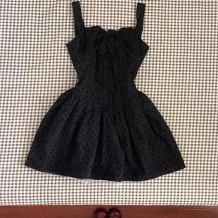 ��ɫ���y�����ձ��L�B��ȹŮ2025���¿��弃�М����@�ݾW������ȹ