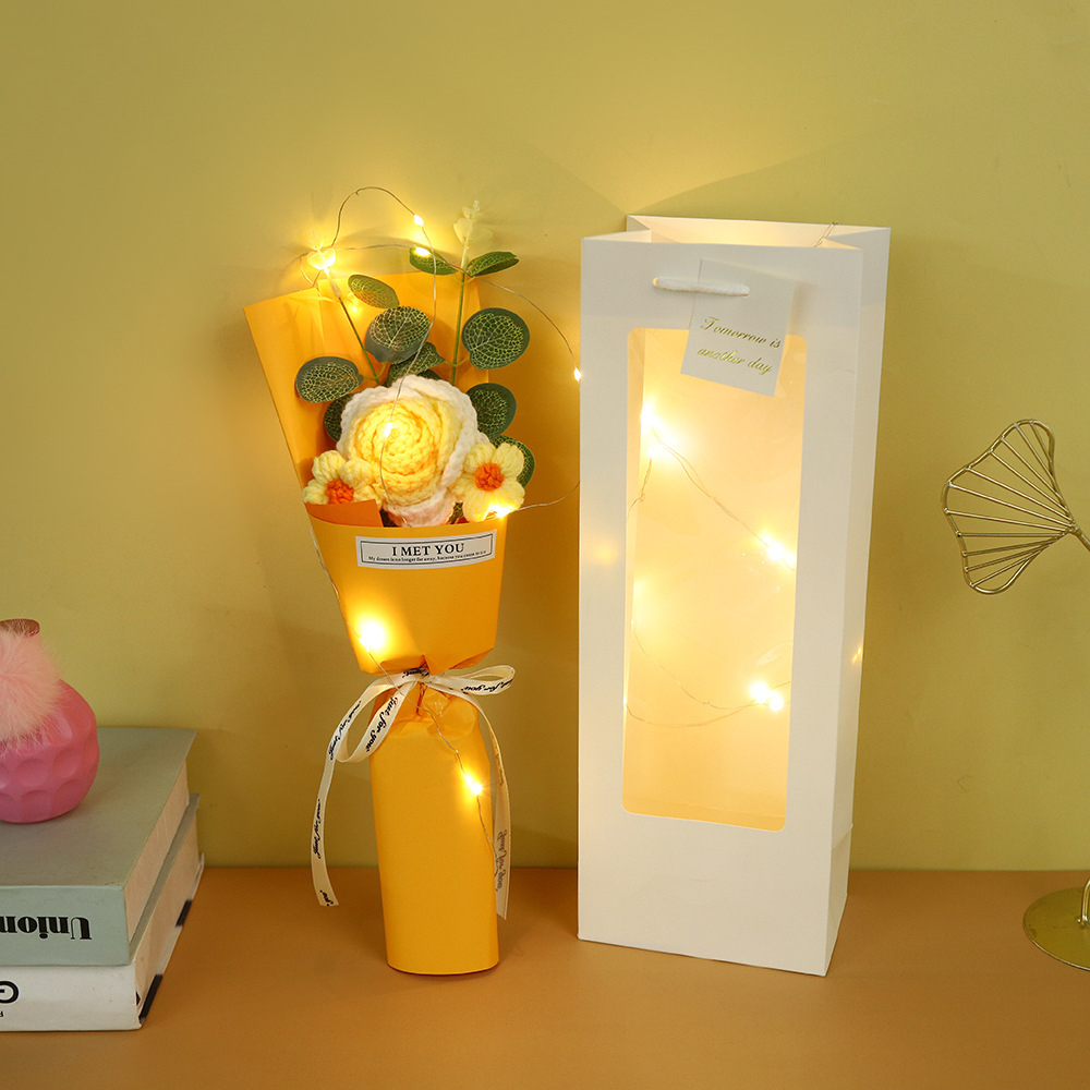 램프와 무료 윈도우백이 포함된 울 꽃 3개[노란 장미]