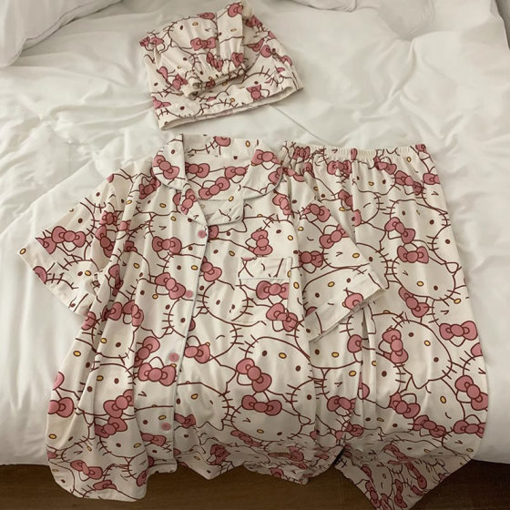 New Ins Style Hello Kitty hellokitty Home Clothes Pajamas Winter Women's Cute Sweet in stock Wholesale