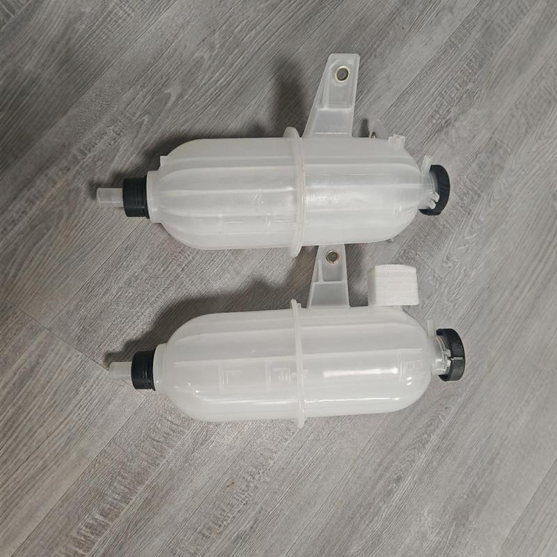 スポットメーカー卸売日本製膨張タンク カローラ 16470-0L010 膨張タンク|undefined
