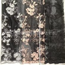 厂家直销妈妈装连衣裙网布轻薄花朵刺绣面料 玫瑰花网纱绣花布