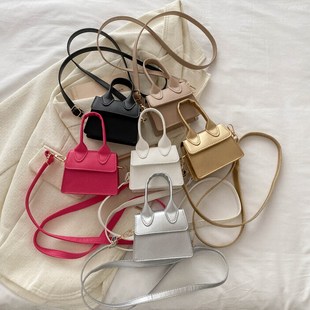 ����С����Ů�� 2024�¿С�����n��insб���Ů�r�Іμ������