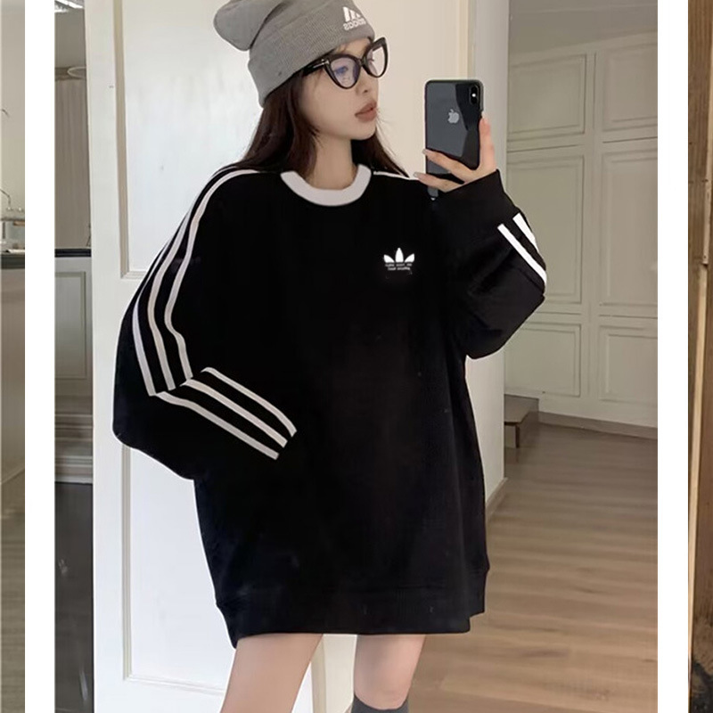 Clover Embroidered Logo Korean Style Loose Round Neck Sweatshirt for Men and Women Couples Spring and Autum Casual Versatile Tops Trendy Brand