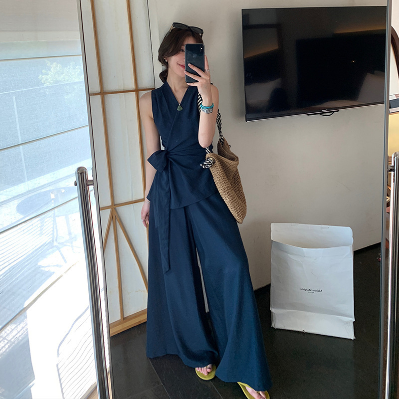 2025 Summer Korean Style Gentle Vacation Style Lace-Up Sleeveless Vest Women + High Waist Drapey Wide Leg Pants Two-Piece Suit