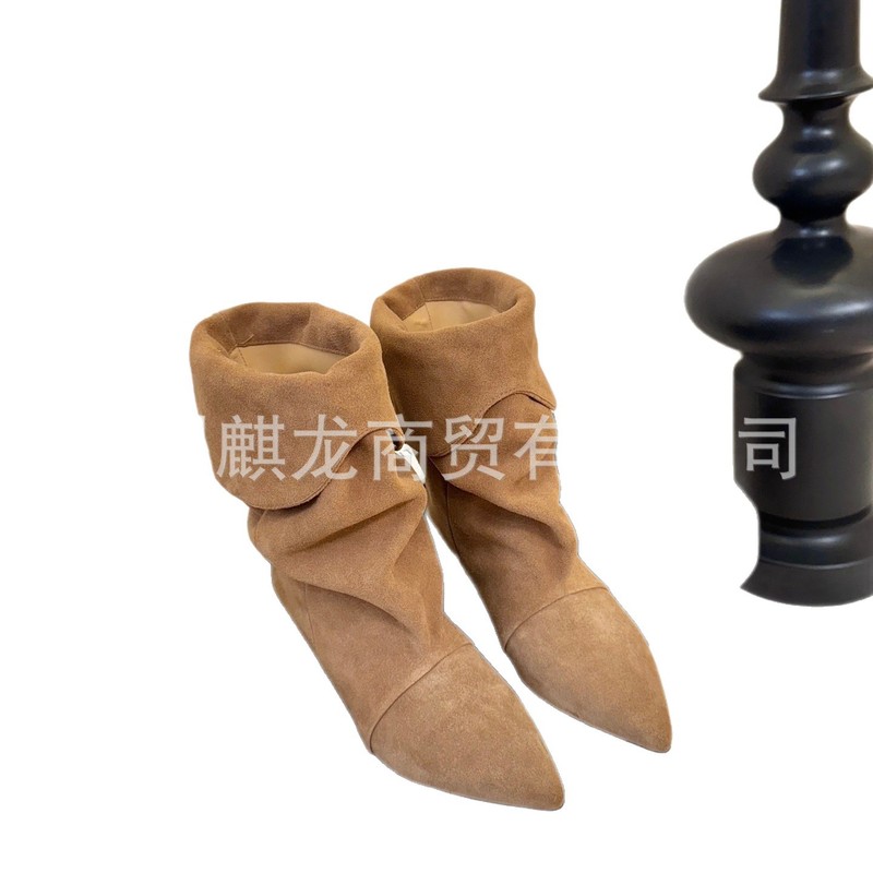 高端2025秋冬新款真皮尖头英伦风复古褶皱高跟显瘦中筒靴时装单靴|undefined