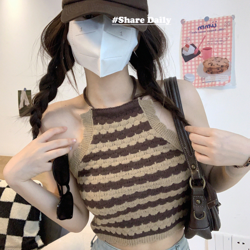 韩版条纹针织背心女内搭夏季2024新款挂脖带条纹辣妹吊带短款上衣