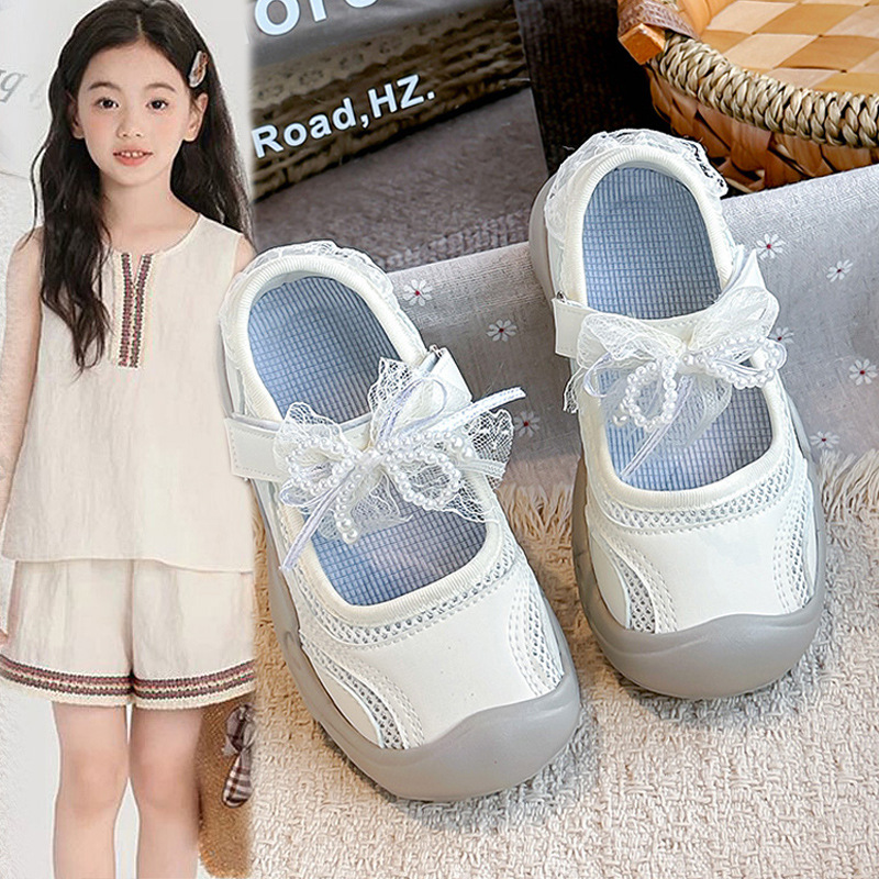 Sandálias de arco para niñas 2026 verano nuevo estilo de niños princesa de viento suave anti-deslizante zapatos de playa huecos zapatos de Lefour