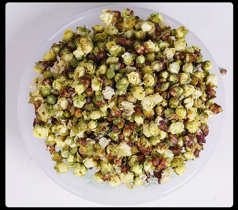 Lü E Mei Dried Flower (Prunus mume) — White Mume Blossom Herbal Tea for Brewing in use