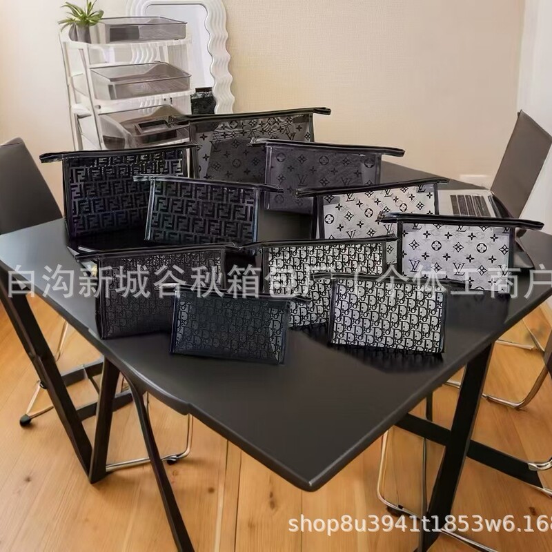 Big brand mesh printing cosmetic bag-daily washing and storage bag-men's and women's convenient travel and business clutch bag
