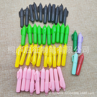 �Pӛ�����׵�С�P���������A��P�L6cm��ɫ�ڴ��P�h���N��С�P