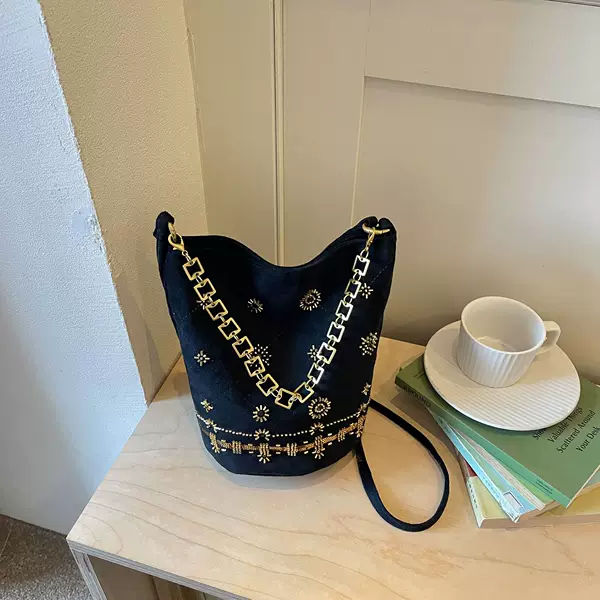 Cross-Border Niche Beaded Embroidered Bucket Bag, Suede Retro Versatile Commuter Daily Chain Handbag, Stylish Shoulder Bag