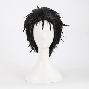 Life in a different world from scratch, the male protagonist, vegetable moon, the black anti-warped cos big back wig and short hair