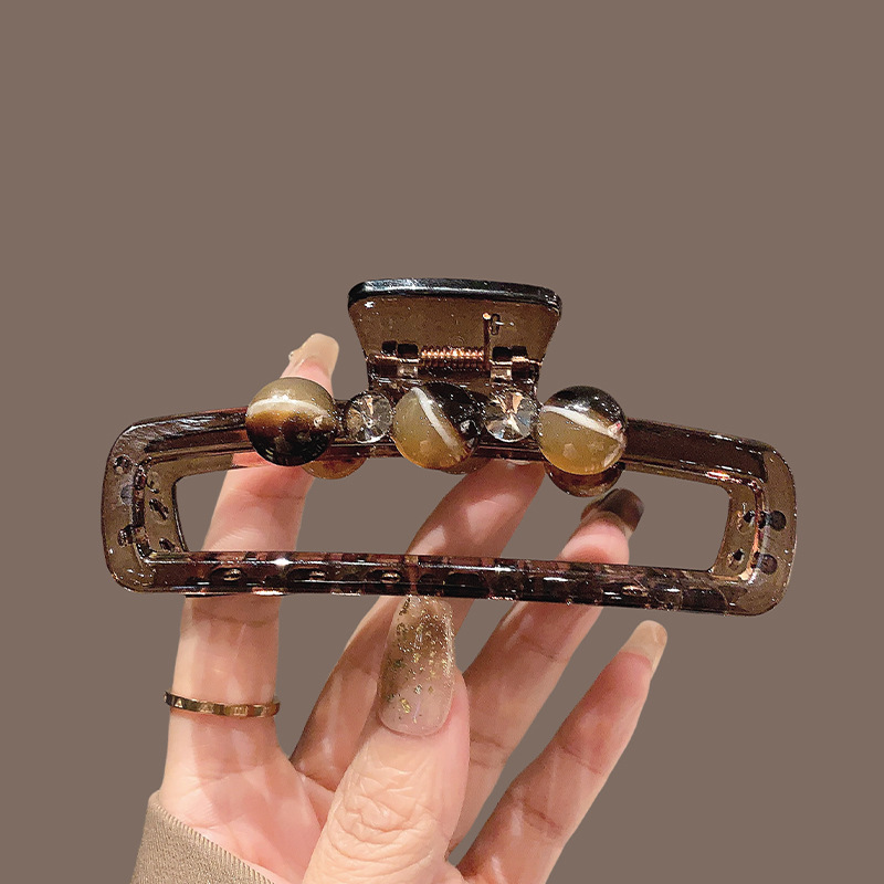 05 앰버 비드 사각 그리퍼