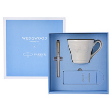 WEDGWOOD派克威雅XL入门白金夹宝珠笔+wedgwood欢愉假日象牙白马