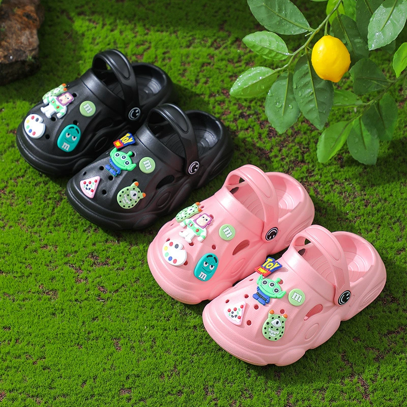 Новая Нескользящая детская обувь с отверстиями из ЭВА для родителей и детей, тапочки, домашние сандалии для мальчиков в помещении и на открытом воздухе