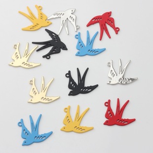 Simple alloy spray paint plating bird swallow Hollow Small pendant pendant diy necklace earrings jewelry accessories