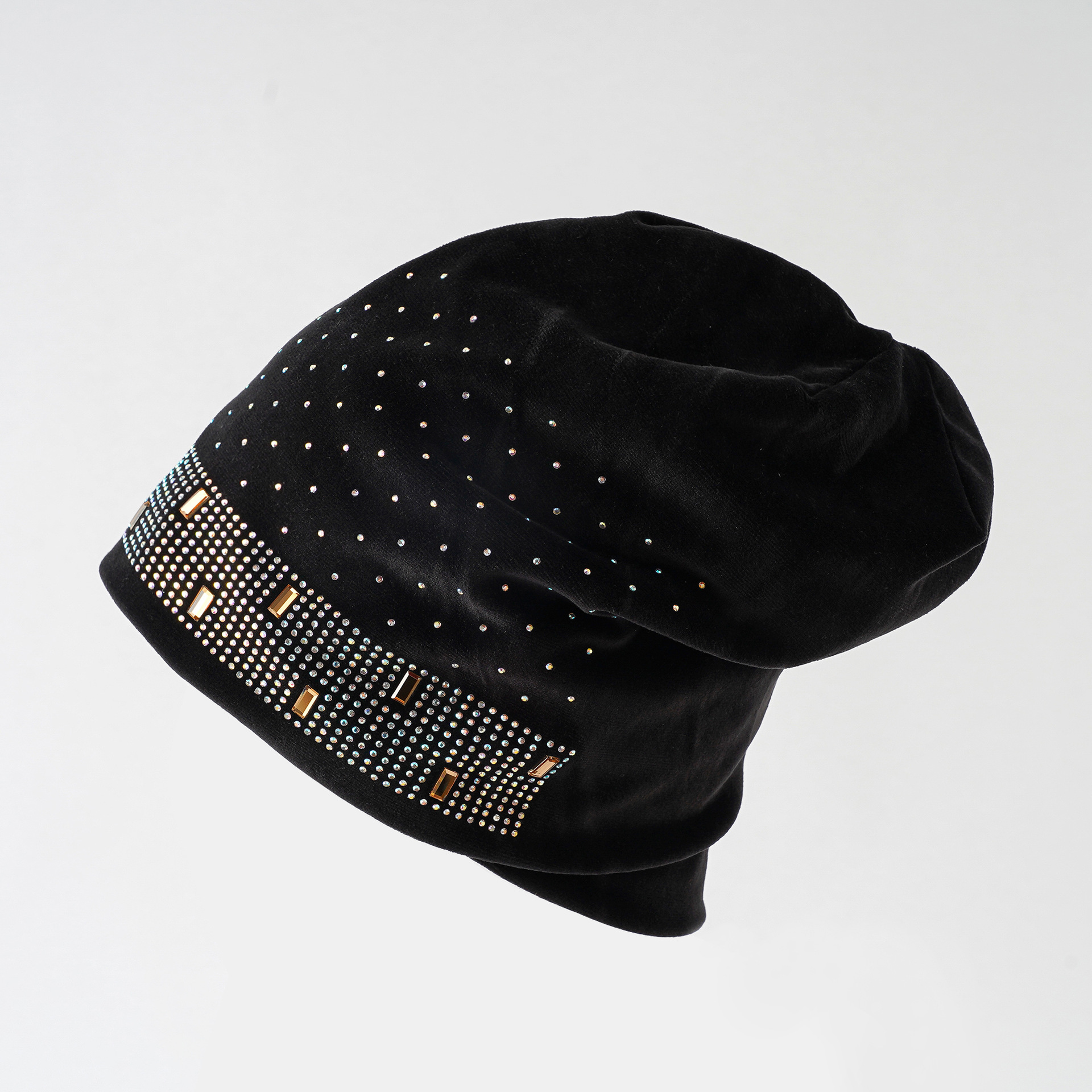 Europa y América caliente rhinestone chenille mujer invierno a prueba de viento suéter sombrero monocromo caliente sombrero de punto sombrero de pila