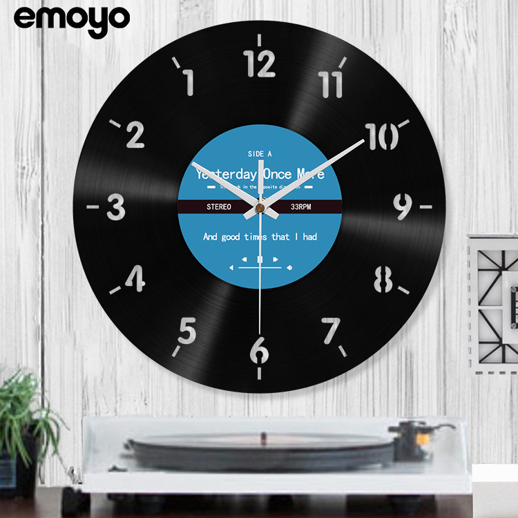 Paso en el nuevo reloj de dirección inversa vinilo vintage Reloj de pared creativo decorativo Reloj de pared reverso Reloj de pared personalizado