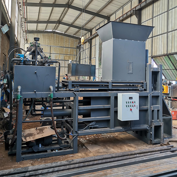 麦糠稻草打包装袋机 苞米秸秆粉碎压块机 云南青储饲料打包机