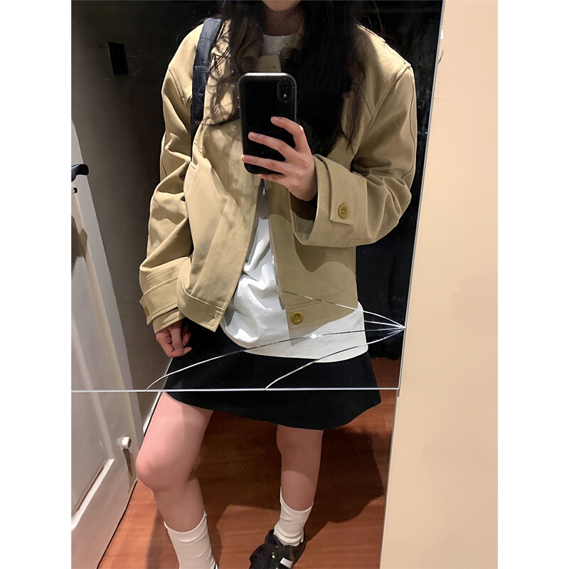 Korean-Style Short Jacket for Women, Spring and Autumn 2026 New Versatile Thin Jacket, Very Stylish Thickened Short Jacket Korean-Style Short Jacket for Women, Spring and Autumn 2026 New Versatile Thin Jacket, Very Stylish Thickened Short Jacket