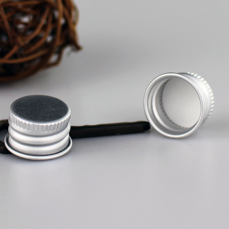 Botella de tornillo de tapa de aluminio de 22mm de diámetro pequeña botella de vidrio transparente 5ml 5ml mini frasco de almacenamiento de botella sellada