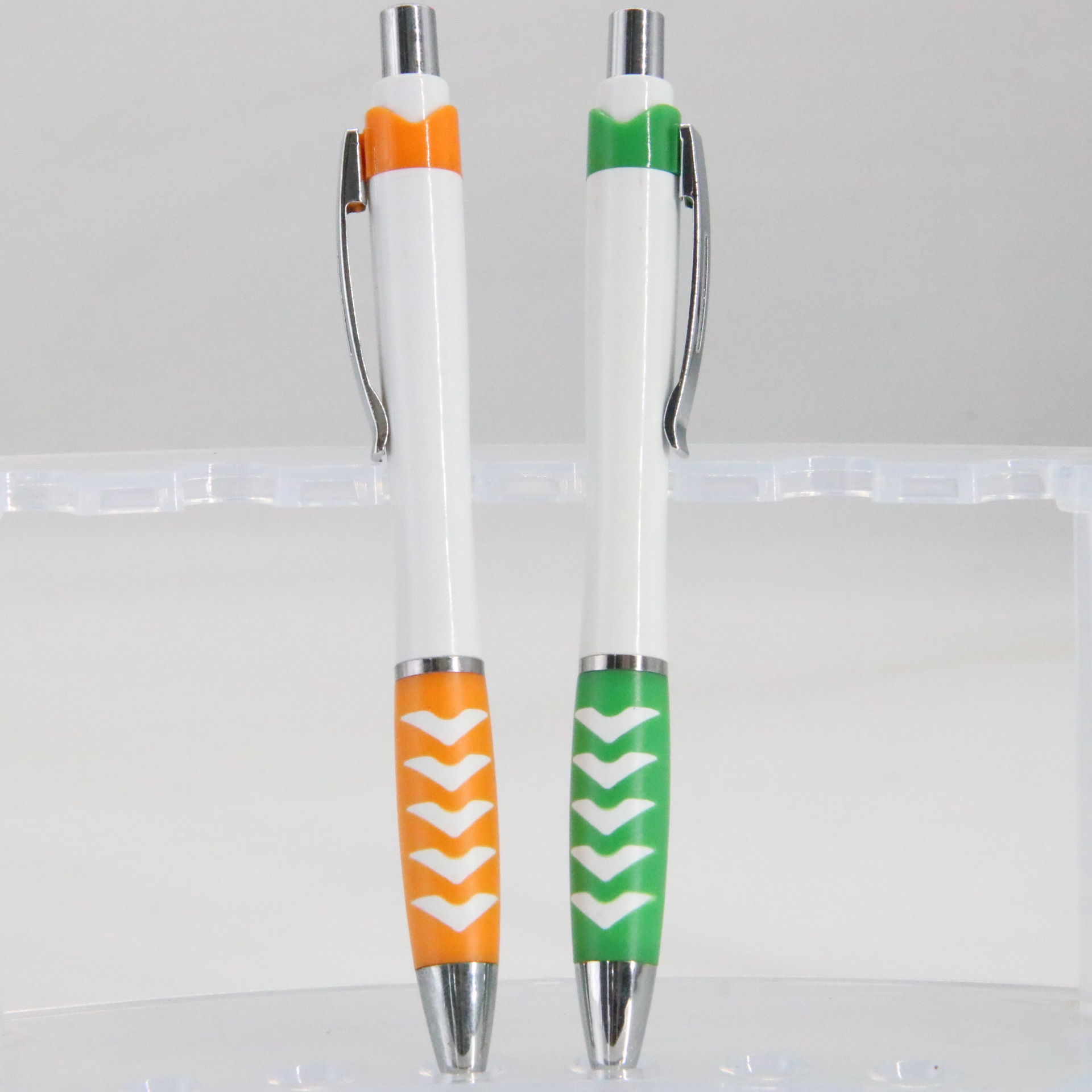 Prensa bolígrafo Bullet refill logo láser Oficina de suministros escolares fábrica al por mayor en stock publicidad pluma